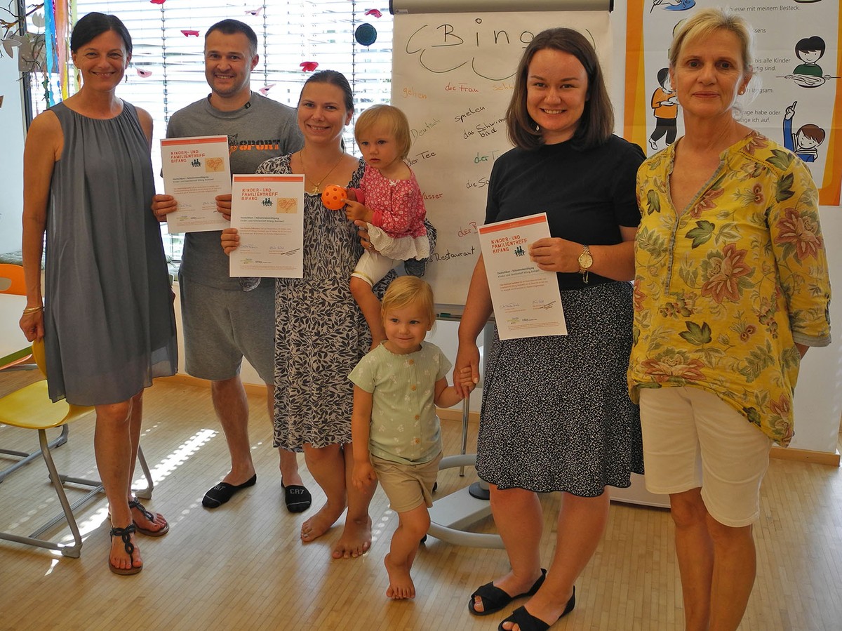 Erfolgreicher Deutschkurs für Erwachsene mit Kinderbetreuung im Kinder- und Familientreff Bifang © Marktgemeinde Rankweil, Silvia Seidel