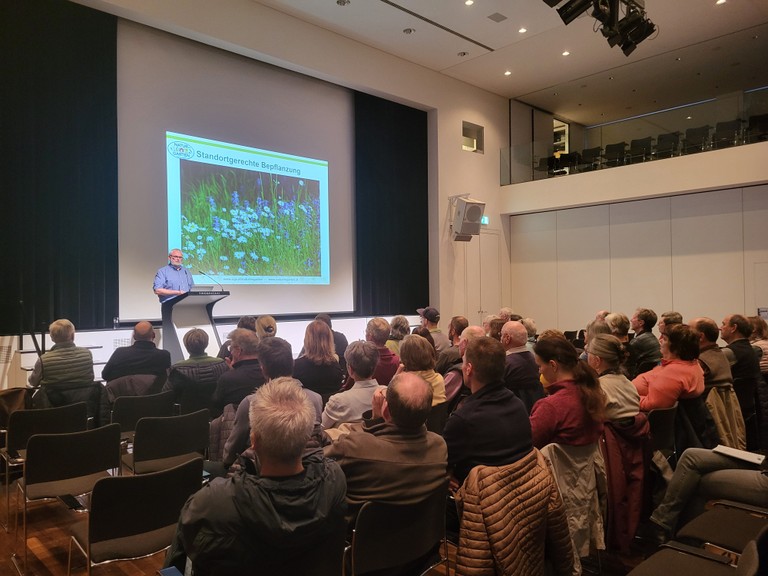 Klimaschmiede Vortrag: Klimafitter Garten im Vinomnasaal Rankweil © Marktgemeinde Rankweil / Melitta Gassner