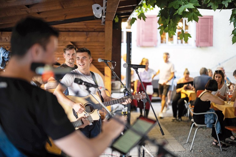 Der Rankweiler Sommer hatte auch lauschige Gastgartenabende mit Live-Musik zu bieten © Guntram Fechtig