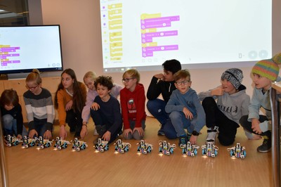 Roboter und Coding mit LEGO Spike Prime (10) © Norbert Preg