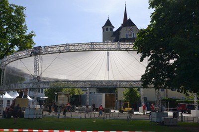 Bühnenaufbau am Marktplatz