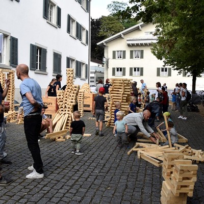 Rahmenprogramm: Holzklötze bauen © MG Rankweil
