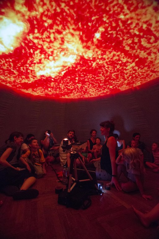 Pop-Up Planetarium (Bildquelle: Tobias Raschbacher)